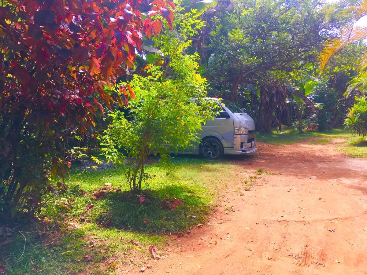 Arachchi Guest House Mirissa Exterior foto